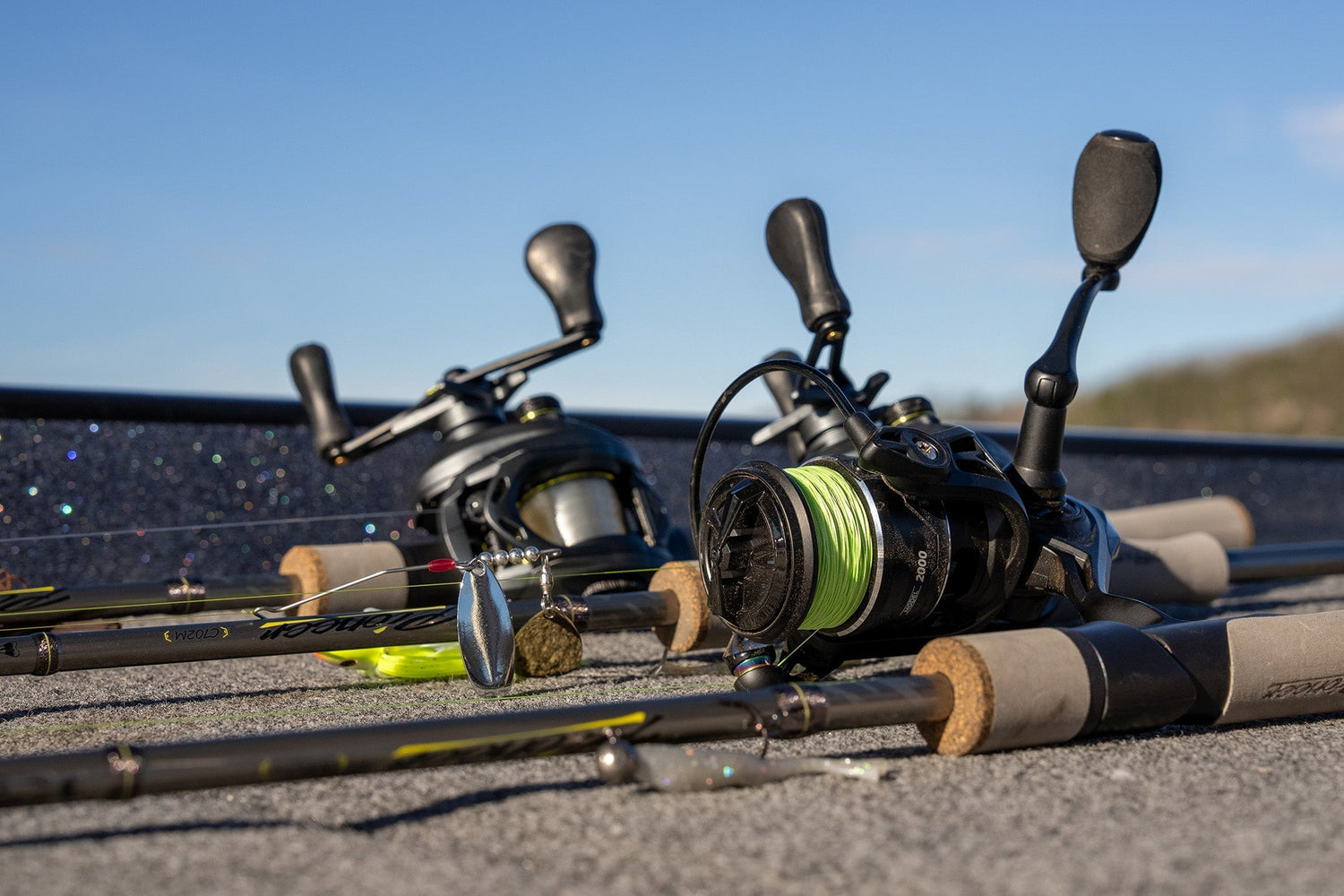 Spinning Rod vs. Casting Rod: A Comparative Outline